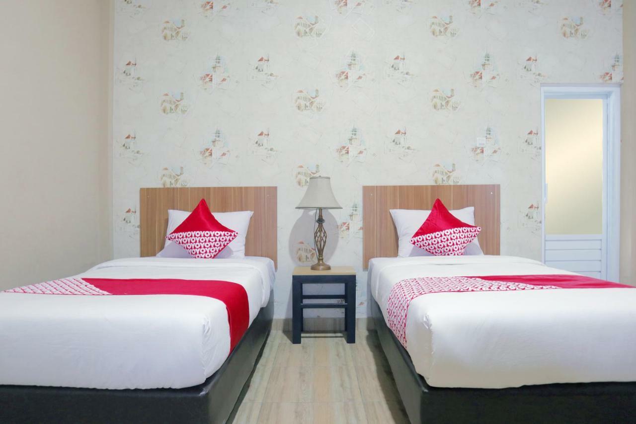 Oyo 1386 Hotel Grand Gabelo Bukittinggi Eksteriør billede