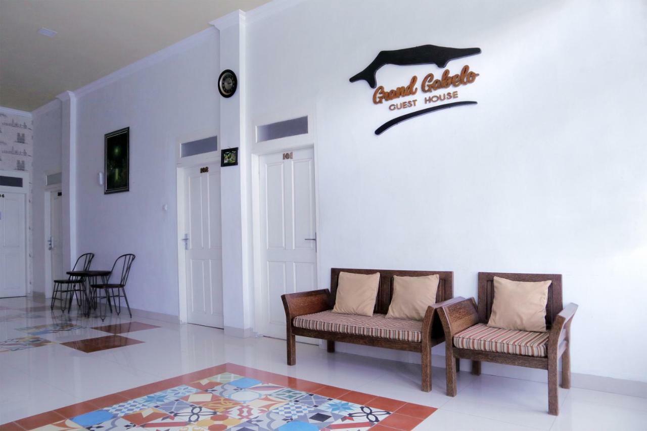 Oyo 1386 Hotel Grand Gabelo Bukittinggi Eksteriør billede