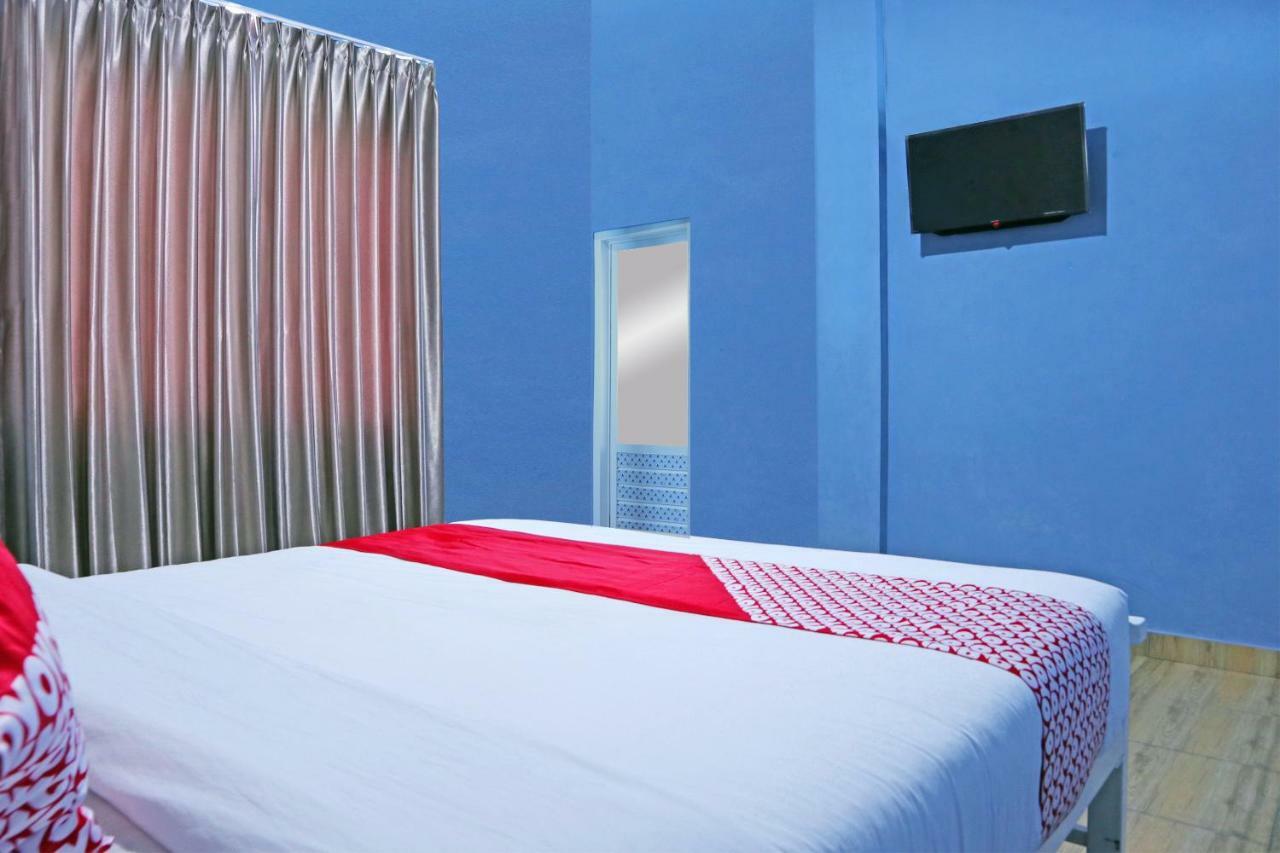 Oyo 1386 Hotel Grand Gabelo Bukittinggi Eksteriør billede