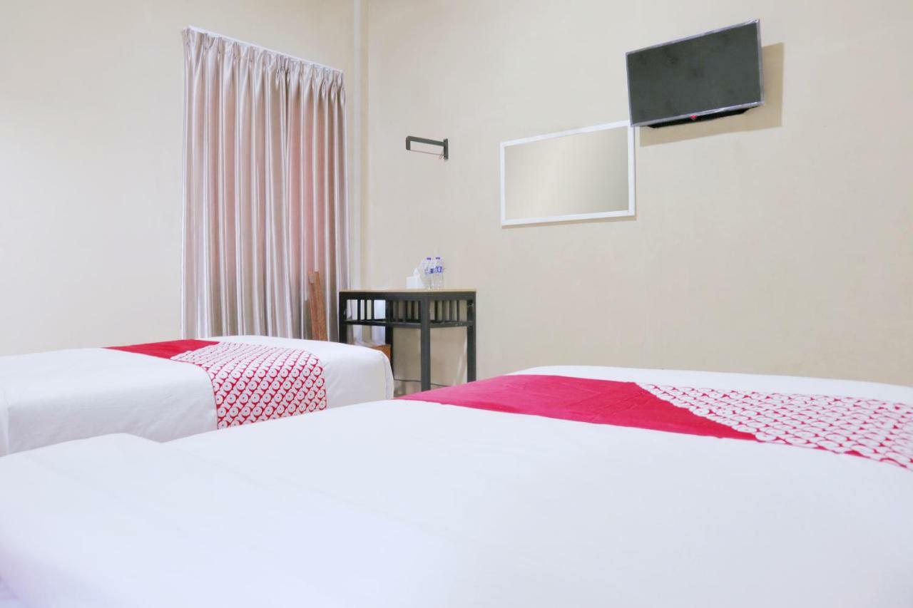 Oyo 1386 Hotel Grand Gabelo Bukittinggi Eksteriør billede